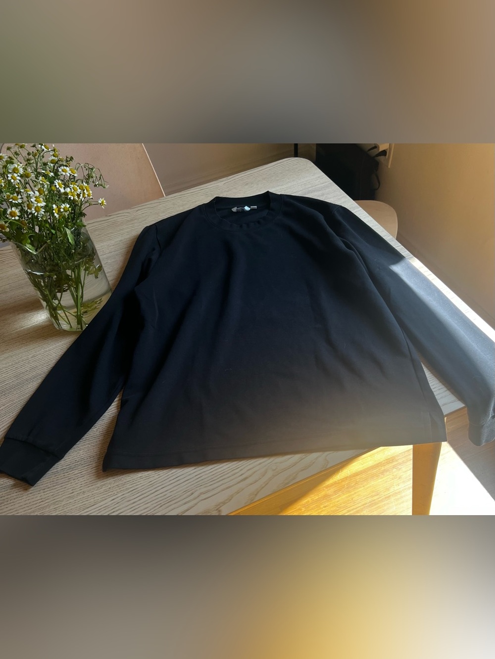 Uniqlo Black Long-Sleeve Crewneck Tee